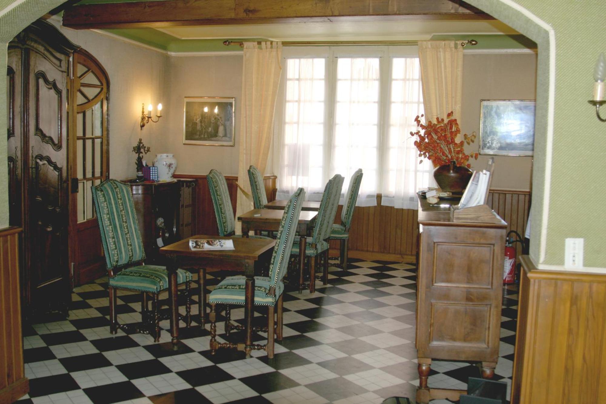 Hostellerie De La Poste Oust Экстерьер фото